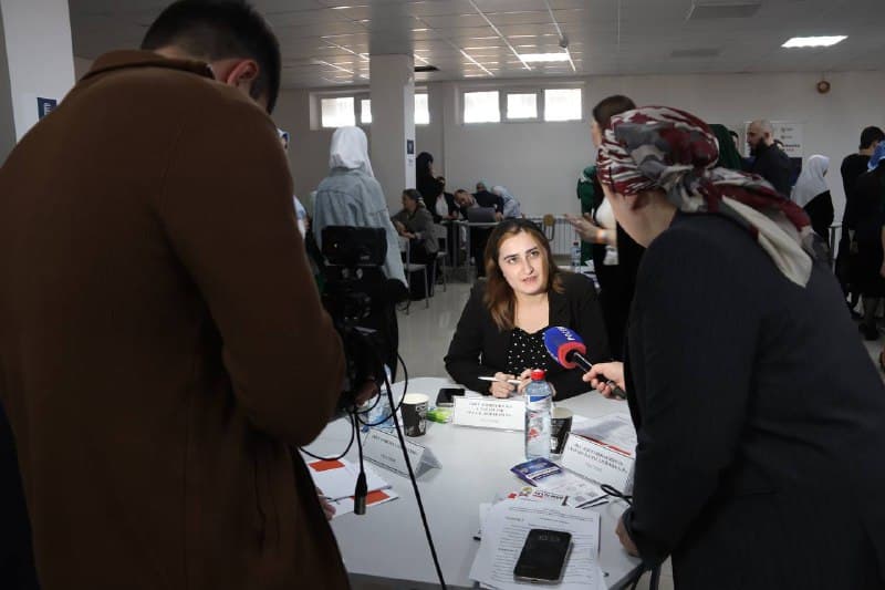 Всероссийская ярмарка трудоустройства «Работа России. Время возможностей» прошла в ингушском Центре опережающей профессиональной подготовки. Фото 4