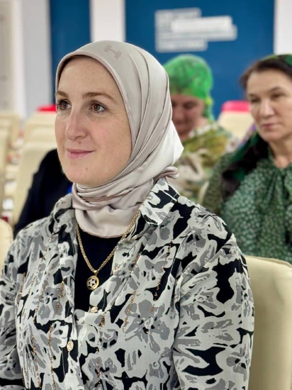 В ЦОПП (ГБПОУ КСИБ) отметили лучших педагогов-навигаторов Республики Ингушетия в рамках единой модели профориентации «Билет в будущее». Фото 6