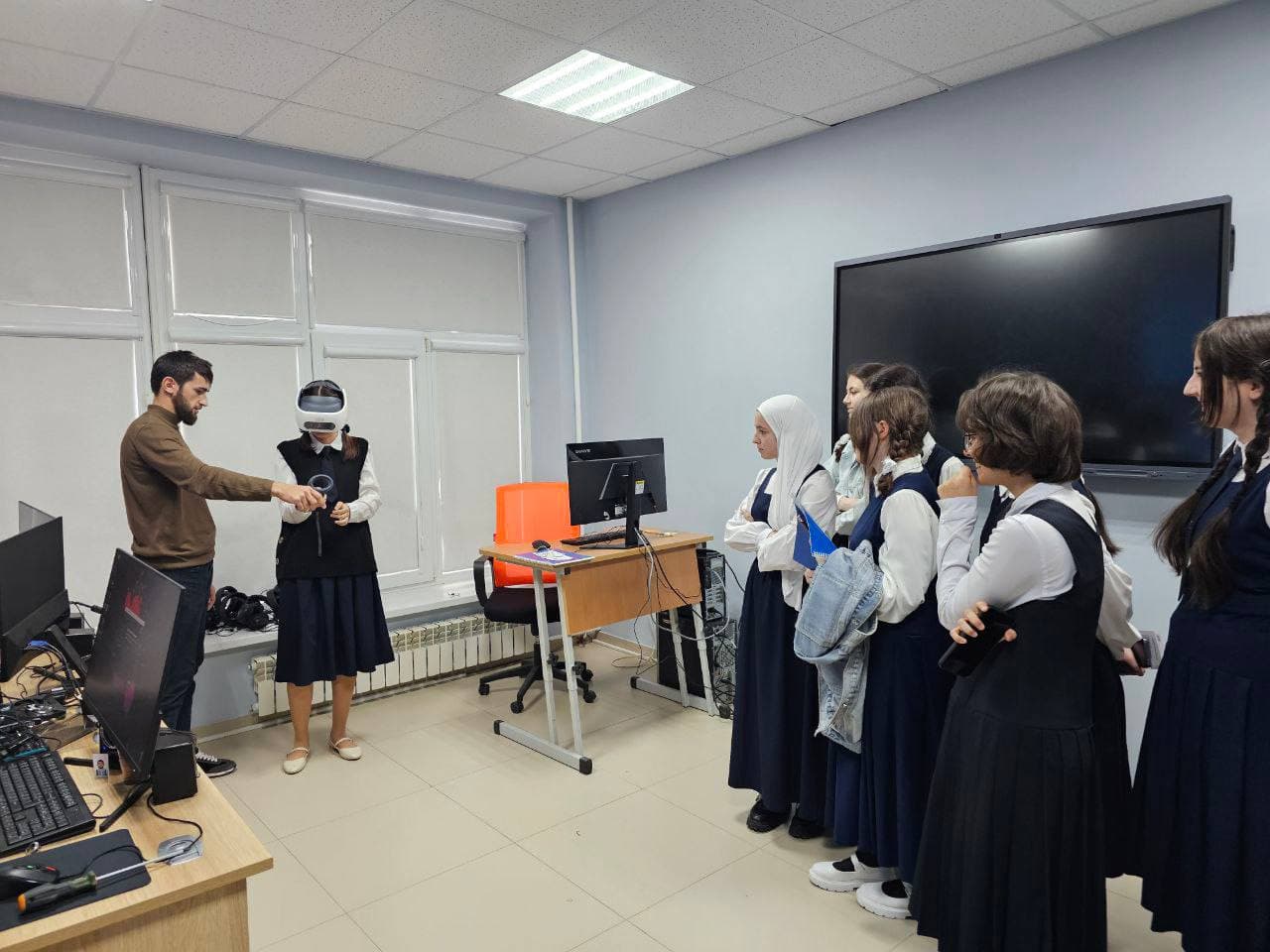 Увлекательное профориентационное мероприятие для школьников старшего звена СОШ № 2 г. Назрань. Фото 3